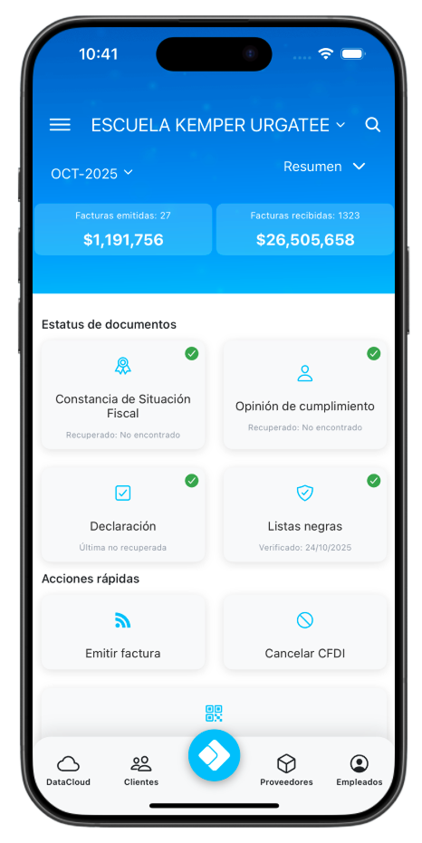 Pantalla principal de la app móvil con el expediente fiscal y estatus de documentos